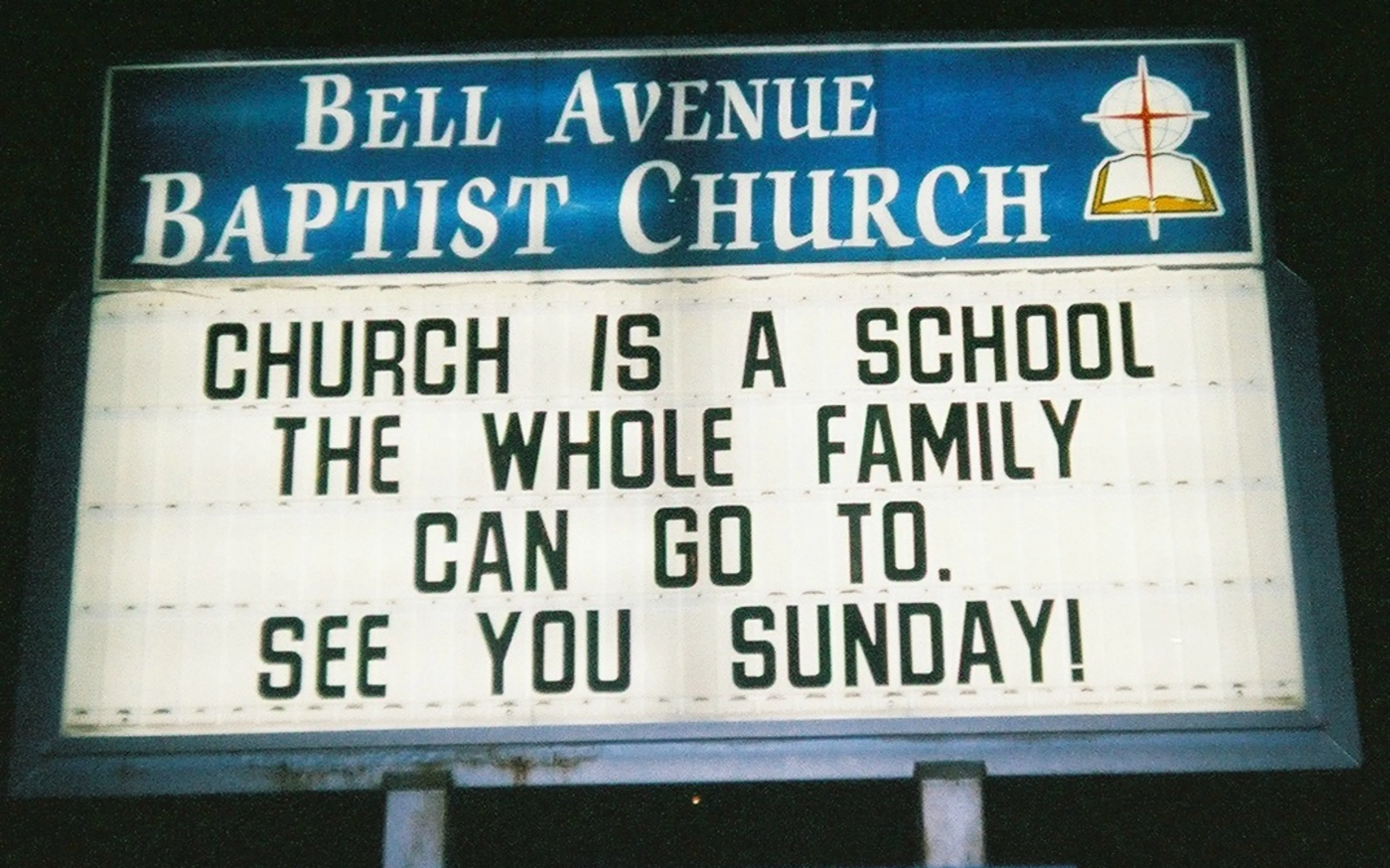 ‘Juist omdat de kerk zo tegen mij ingaat en ik me er vaak verveel, ga ik erheen’