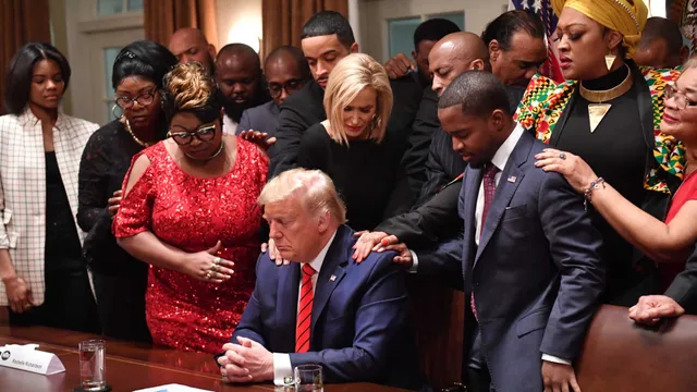 Robin: 'Ik vond Trumpfans raar. Maar het zijn misschien wel betere mensen dan ik'.