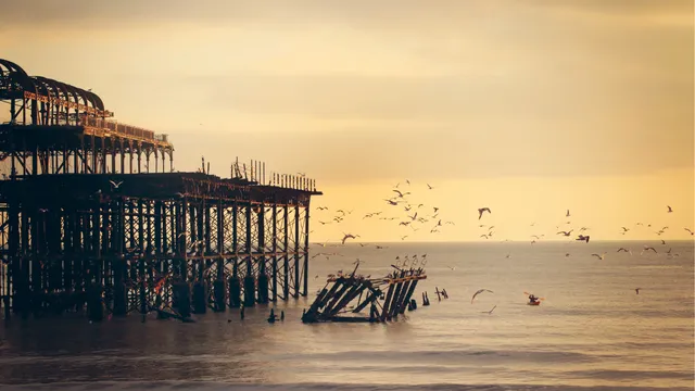 Lazarus staat op | Zwak, nerveus, angstig.