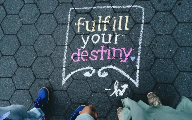 Laat Viktor Frankl je helpen om zin te vinden in het leven.