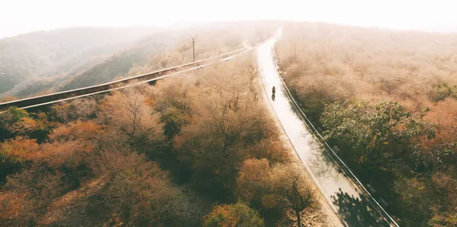 Lazarus staat op | Plaats bieden aan God zelf.