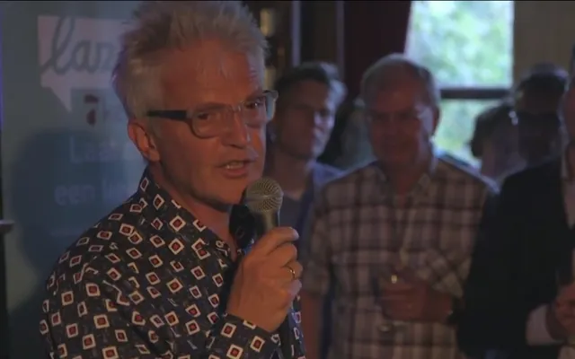 ‘Jezus intrigeert mij, hij herbergt contrasten, net als die rare wereld om ons heen’.