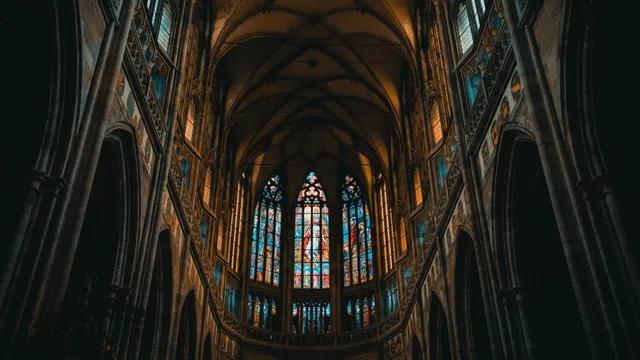 Lazarus staat op | Als het leven lek lijkt.