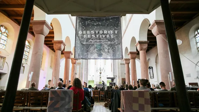 Lazarus tipt: Geestdrift Festival met Mpho Tutu, Peter Rollins en Pádraig Ó Tuama.