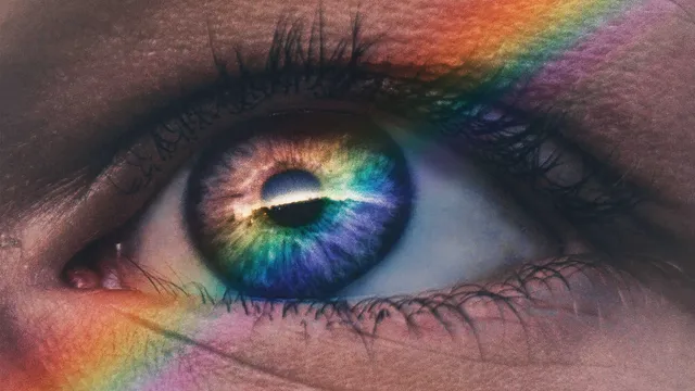 Zijn kerken die homo's verwelkomen laf? Nee, ze leven Gods liefde uit in deze wereld, vindt Gertine.