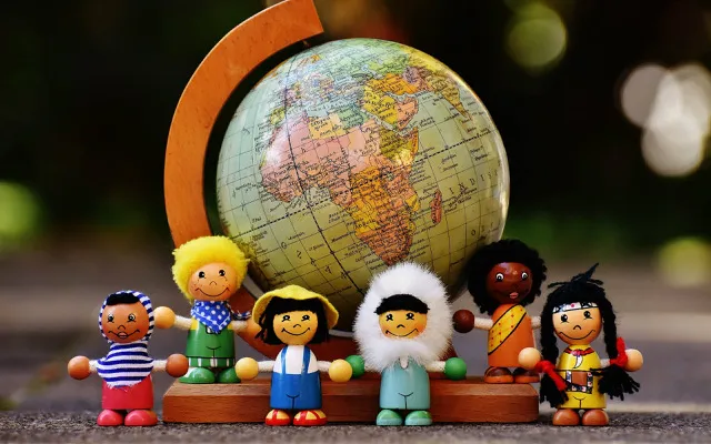 Schepping èn evolutie, je kunt het kinderen uitleggen. Lees maar hoe #lazarustour.