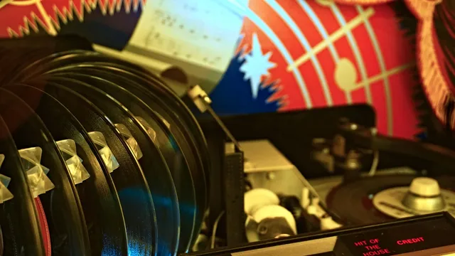 Lazarus tipt: Begrafenis Rachel Held Evans, Popdienst Paradiso, Dag van de Hoop en Nick Cave.