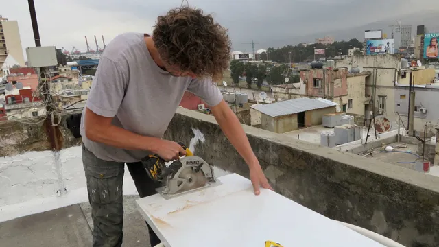 Rob en Tony vertellen elkaar over het leven en worden beiden weer even mens….