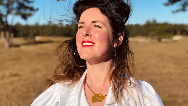 Lazarus presenteert zesdelige serie ‘Holy Shit’ over kerkverlating.